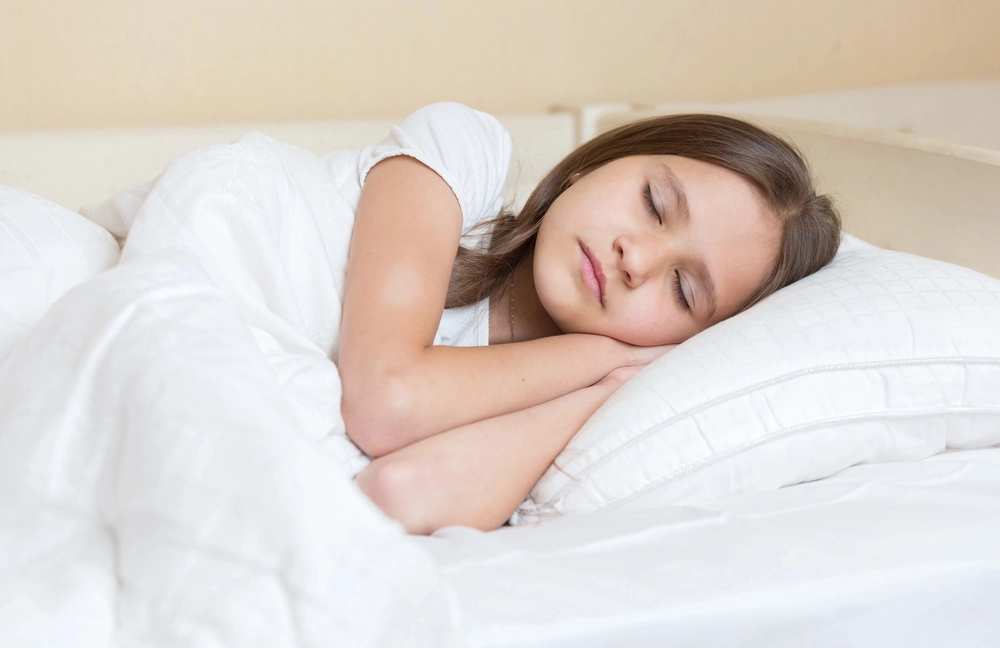 Tips for teens to sleep better and improve focus and health